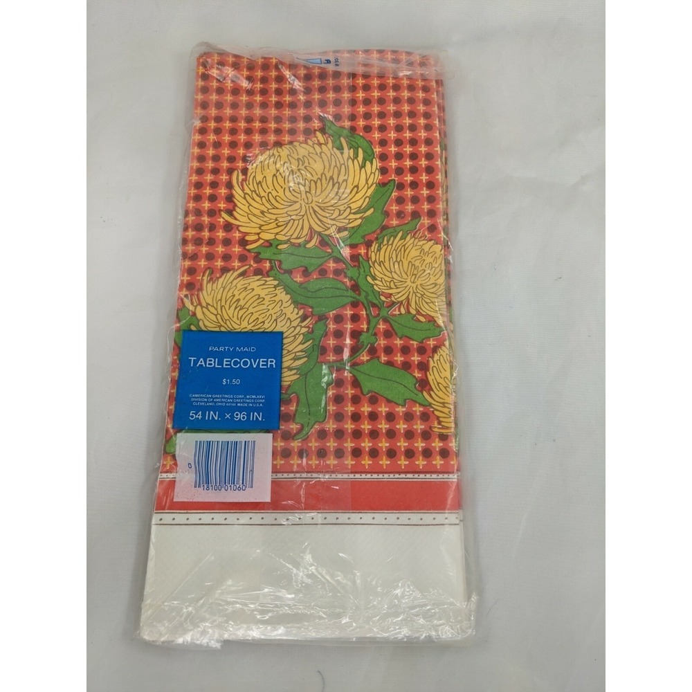 American Greetings Table Cover Chrysanthemums 1976 54x96 Inch